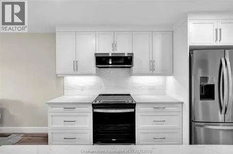 244 Ironwood Trail Chatham ON N7M 0V6