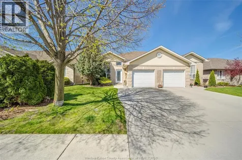 1739 Castleton Avenue Windsor ON N8P 1P5