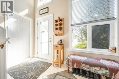 1739 Castleton Avenue Windsor ON N8P 1P5