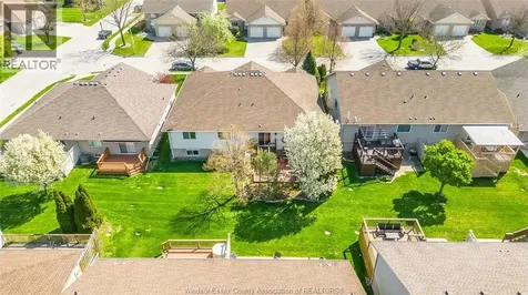1739 Castleton Avenue Windsor ON N8P 1P5