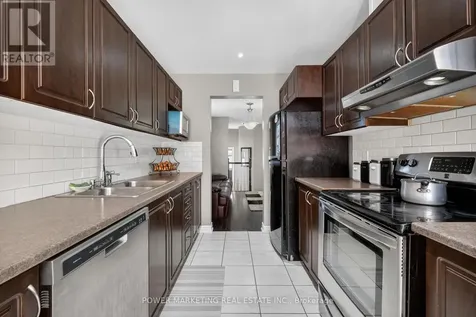 171 Lerta Way Ottawa ON K4A 0W5