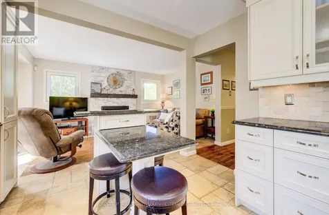 135 Royal Orchard Drive Waterloo ON N2N 1S2