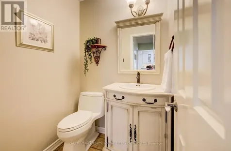 135 Royal Orchard Drive Waterloo ON N2N 1S2