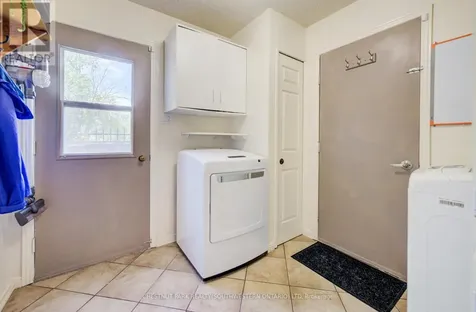 135 Royal Orchard Drive Waterloo ON N2N 1S2