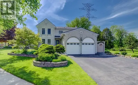 135 Royal Orchard Drive Waterloo ON N2N 1S2