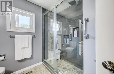 135 Royal Orchard Drive Waterloo ON N2N 1S2