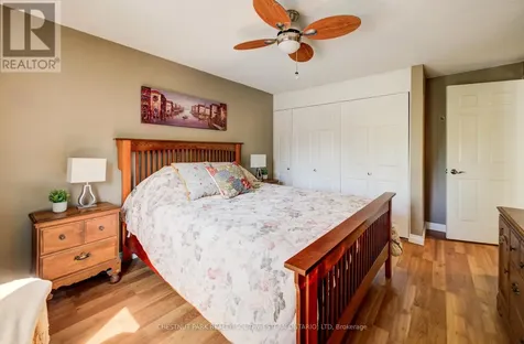 135 Royal Orchard Drive Waterloo ON N2N 1S2