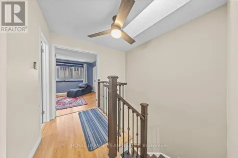 1137 Chimney Hill Way Ottawa ON K1J 8Z7