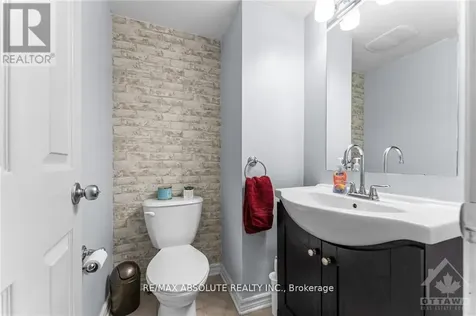 573 Chapman Mills Drive Ottawa ON K2J 5T2