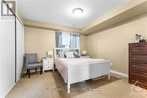 573 Chapman Mills Drive Ottawa ON K2J 5T2