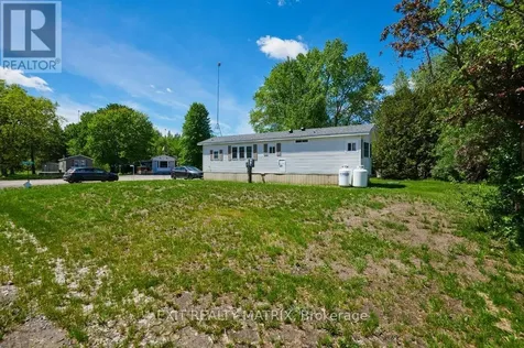 1376 Tigerlily Private Ottawa ON K0A 1V0