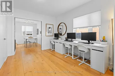 330 Winona Avenue Ottawa ON K1Z 5H4
