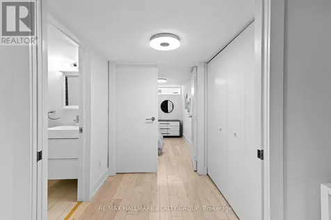 330 Winona Avenue Ottawa ON K1Z 5H4