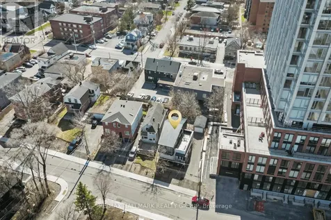 330 Winona Avenue Ottawa ON K1Z 5H4