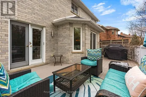 23 Handorf Drive Cambridge ON N3C 3Y2