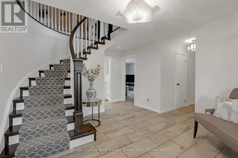 23 Handorf Drive Cambridge ON N3C 3Y2