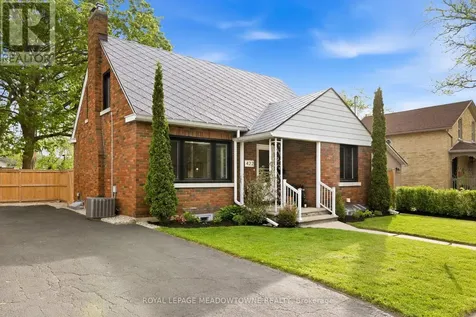 422 Duke Street Cambridge ON N3H 3T1