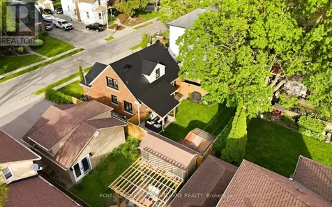 422 Duke Street Cambridge ON N3H 3T1