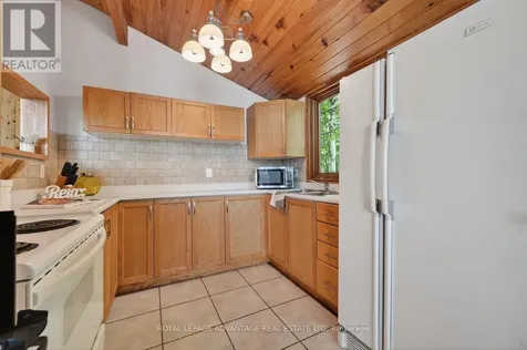 40 O8b Road Rideau Lakes ON K0G 1L0