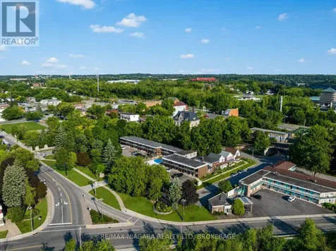 4625 Cataract Avenue Niagara Falls (downtown) ON L2E 3M3