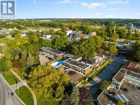 4625 Cataract Avenue Niagara Falls (downtown) ON L2E 3M3