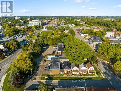 4625 Cataract Avenue Niagara Falls (downtown) ON L2E 3M3