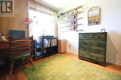 2502 Clementine Boulevard Ottawa ON K1V 8E4