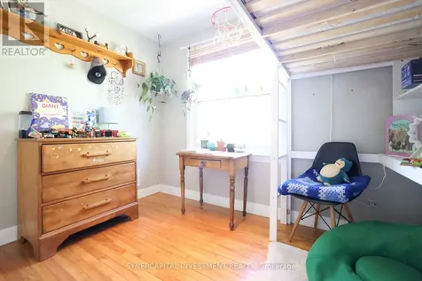 2502 Clementine Boulevard Ottawa ON K1V 8E4