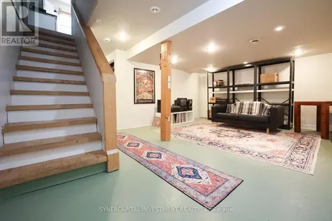 2502 Clementine Boulevard Ottawa ON K1V 8E4
