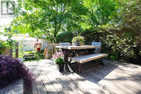 2502 Clementine Boulevard Ottawa ON K1V 8E4
