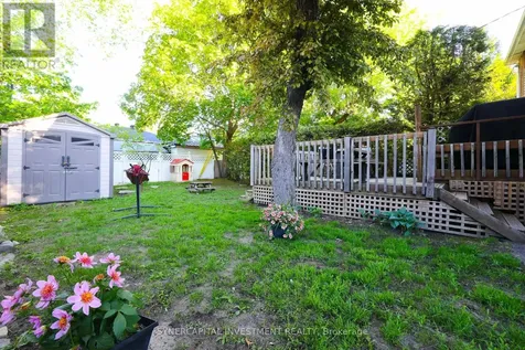2502 Clementine Boulevard Ottawa ON K1V 8E4