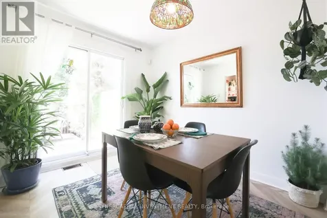 2502 Clementine Boulevard Ottawa ON K1V 8E4