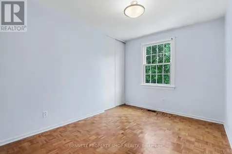 5449 Riverside Crescent Ottawa ON K4M 1G9