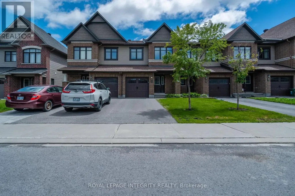 71 Fallengale Crescent Ottawa ON K2T 0K9