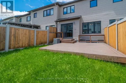 71 Fallengale Crescent Ottawa ON K2T 0K9