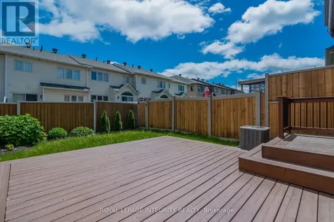 71 Fallengale Crescent Ottawa ON K2T 0K9