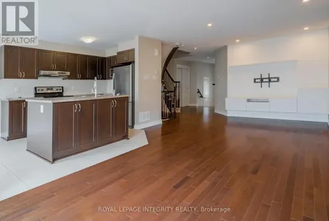 71 Fallengale Crescent Ottawa ON K2T 0K9
