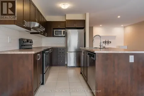 71 Fallengale Crescent Ottawa ON K2T 0K9