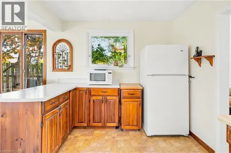 227 Glancaster Road Ancaster ON L9G 3K9