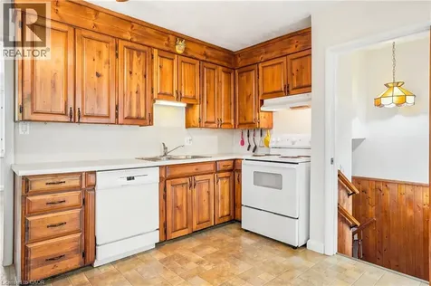 227 Glancaster Road Ancaster ON L9G 3K9