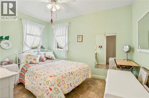 227 Glancaster Road Ancaster ON L9G 3K9