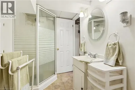 227 Glancaster Road Ancaster ON L9G 3K9