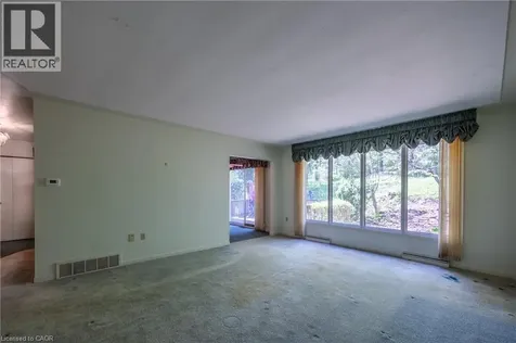 93 Oakwood Avenue Simcoe ON N3Y 4S1