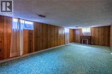 93 Oakwood Avenue Simcoe ON N3Y 4S1