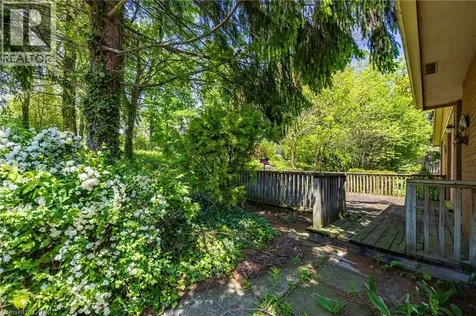 93 Oakwood Avenue Simcoe ON N3Y 4S1