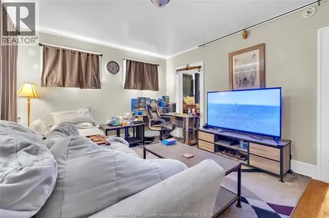 826 Jos Janisse Avenue Windsor ON N8Y 3A8
