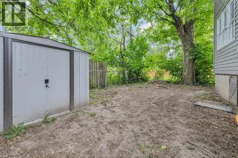 826 Jos Janisse Avenue Windsor ON N8Y 3A8