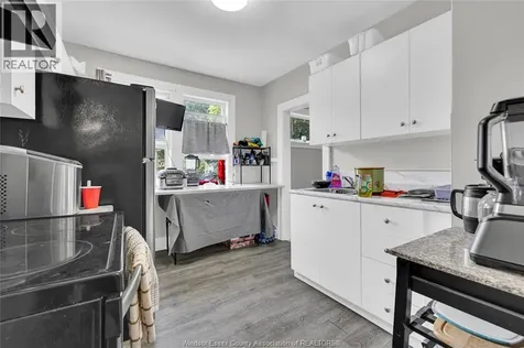 826 Jos Janisse Avenue Windsor ON N8Y 3A8