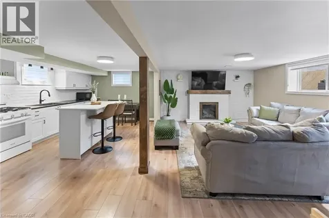 142 Marcella Crescent Hamilton ON L8K 6G3