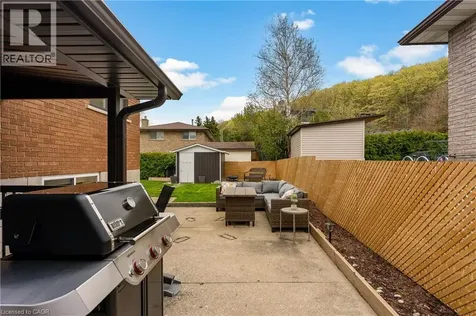 142 Marcella Crescent Hamilton ON L8K 6G3